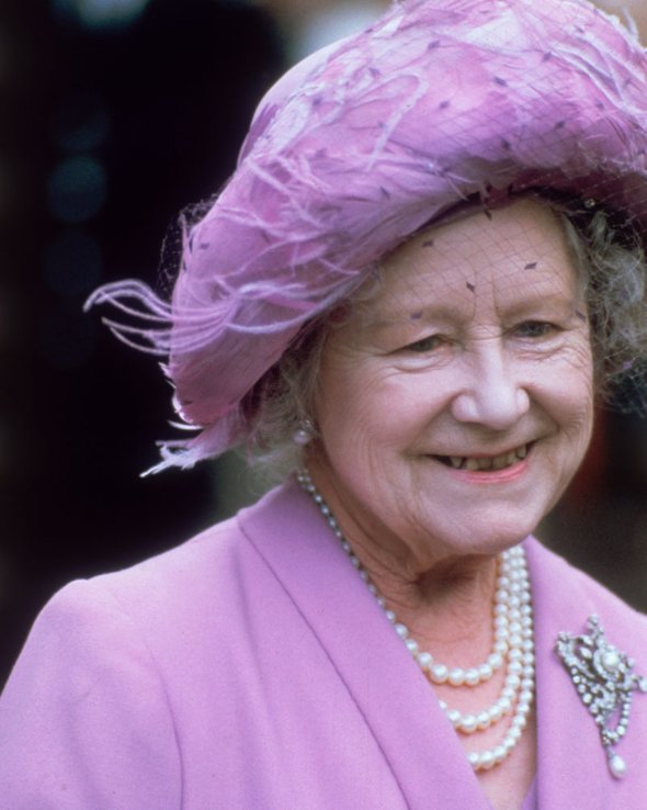 Королева-мать Елизавета Боуз-Лайон в Нью-Йорке, 1983