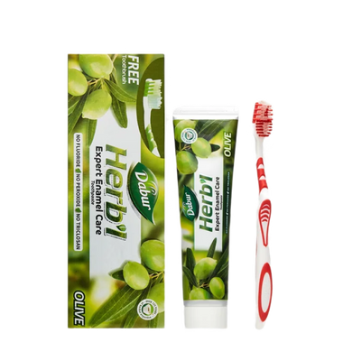 Зубная паста и зубная щетка Olive
