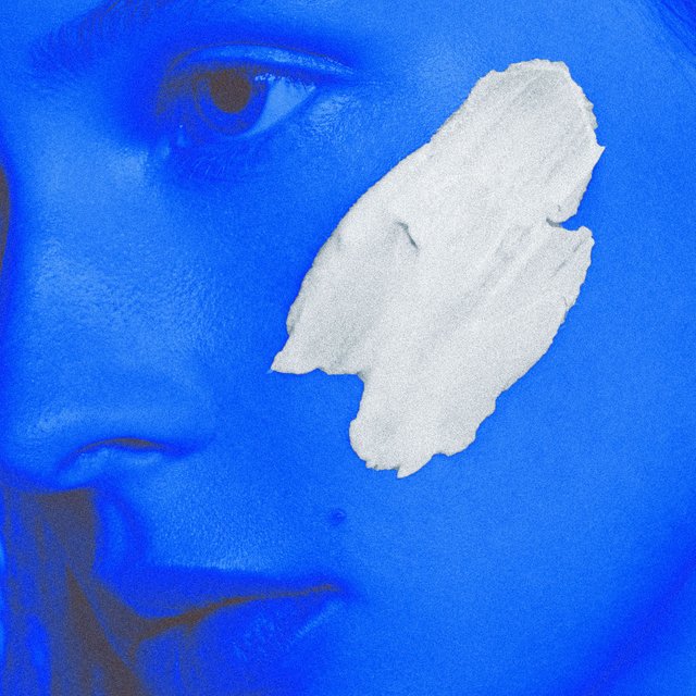 Голубой ночной крем Klairs с синтетическим аналогом ромашки: отзыв бьюти-редактора